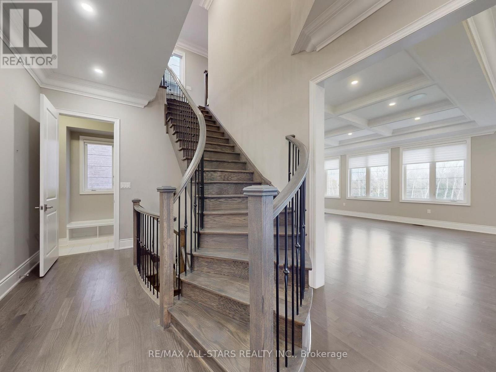 48 Cairns Gate, King, Ontario  L7B 0P5 - Photo 11 - N12801922