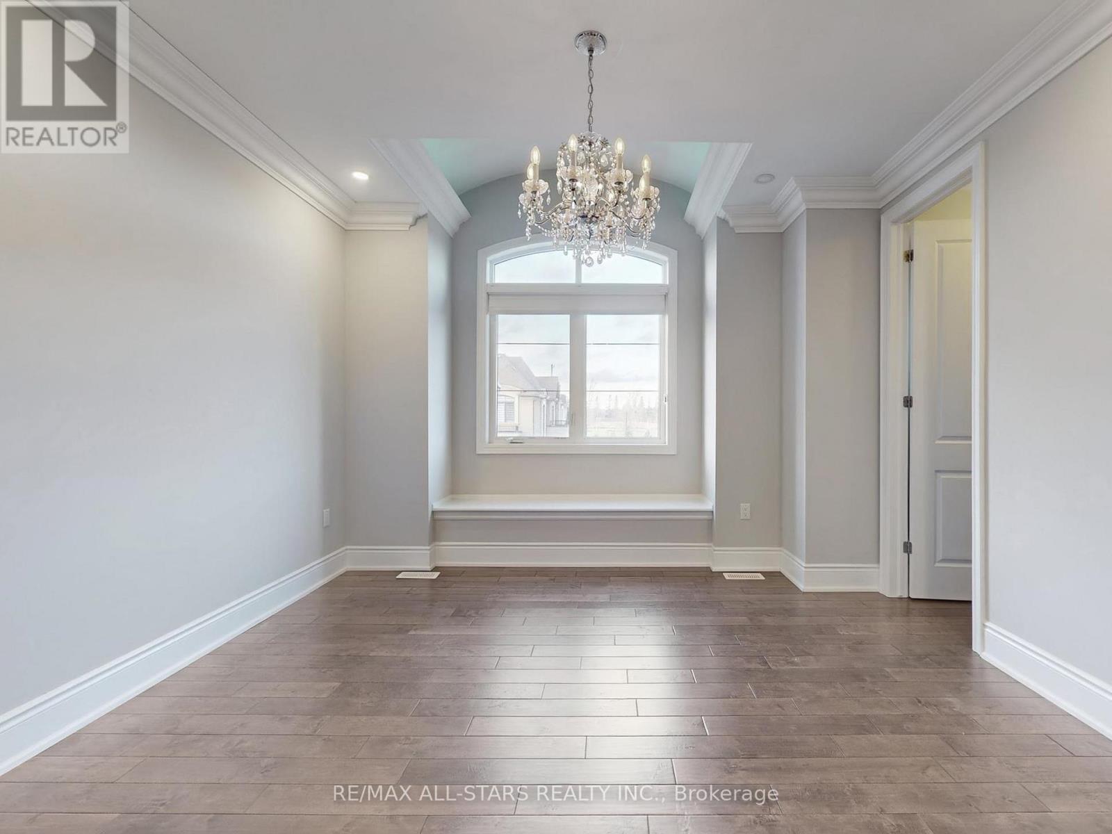 48 Cairns Gate, King, Ontario  L7B 0P5 - Photo 17 - N12801922