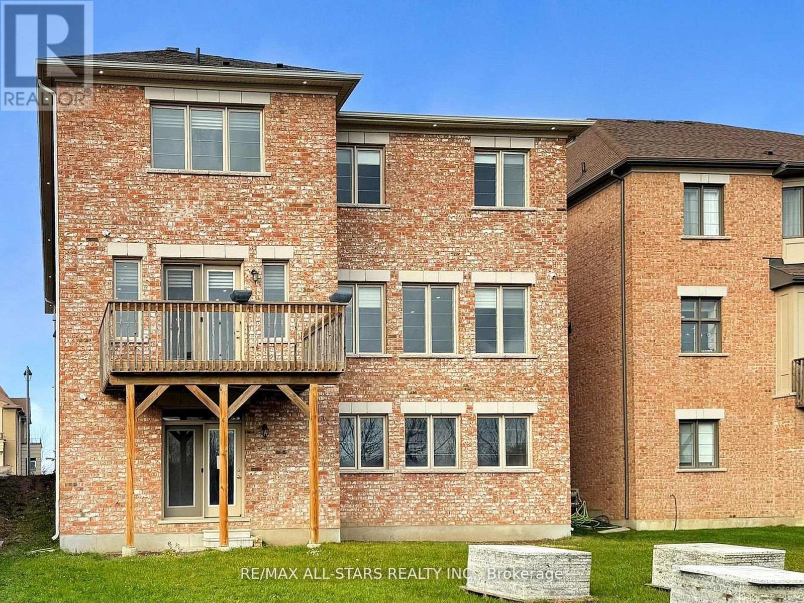 48 Cairns Gate, King, Ontario  L7B 0P5 - Photo 23 - N12801922