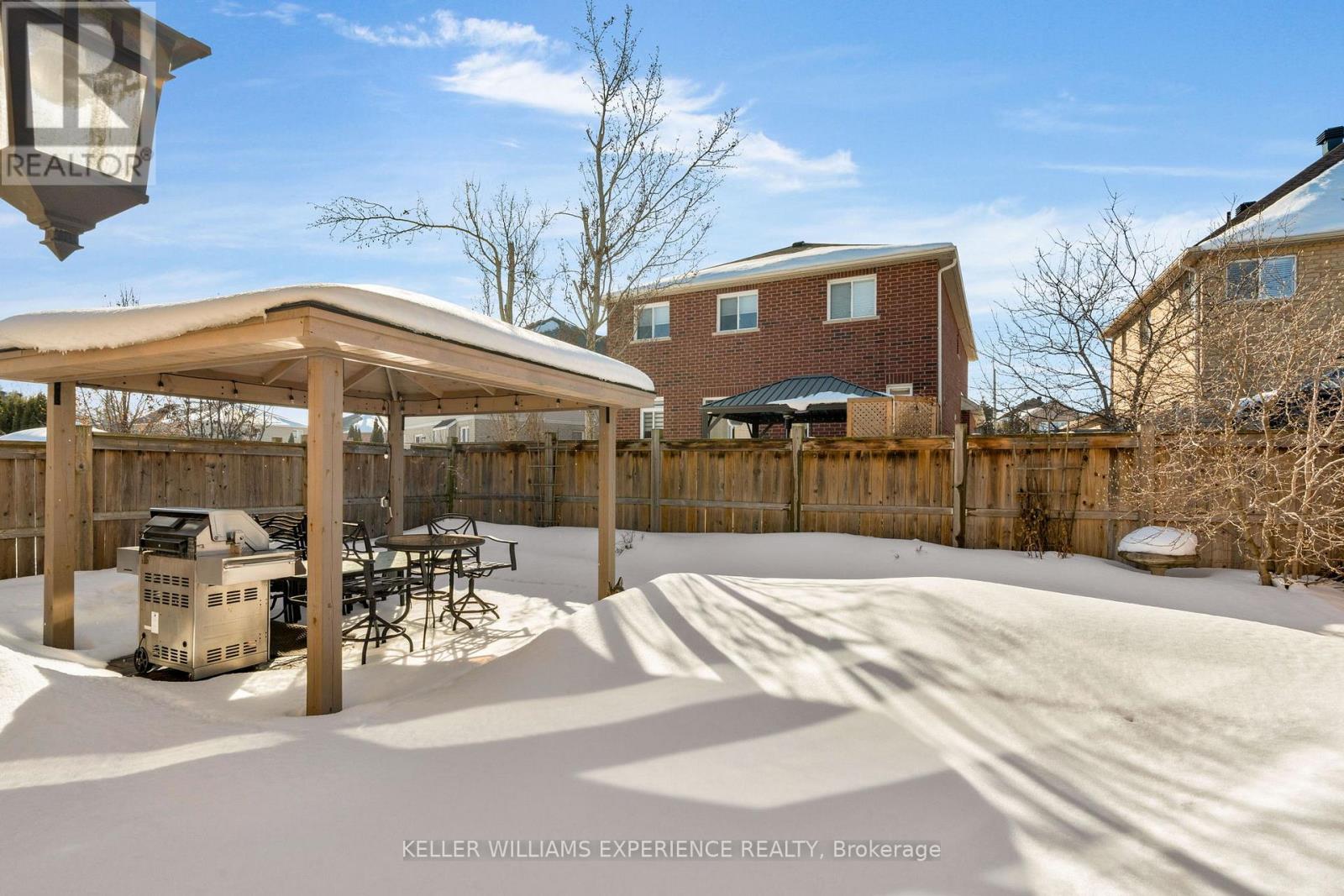 14 Charlemagne Avenue, Barrie (Innis-Shore), Ontario  L4M 0A9 - Photo 20 - S12801934