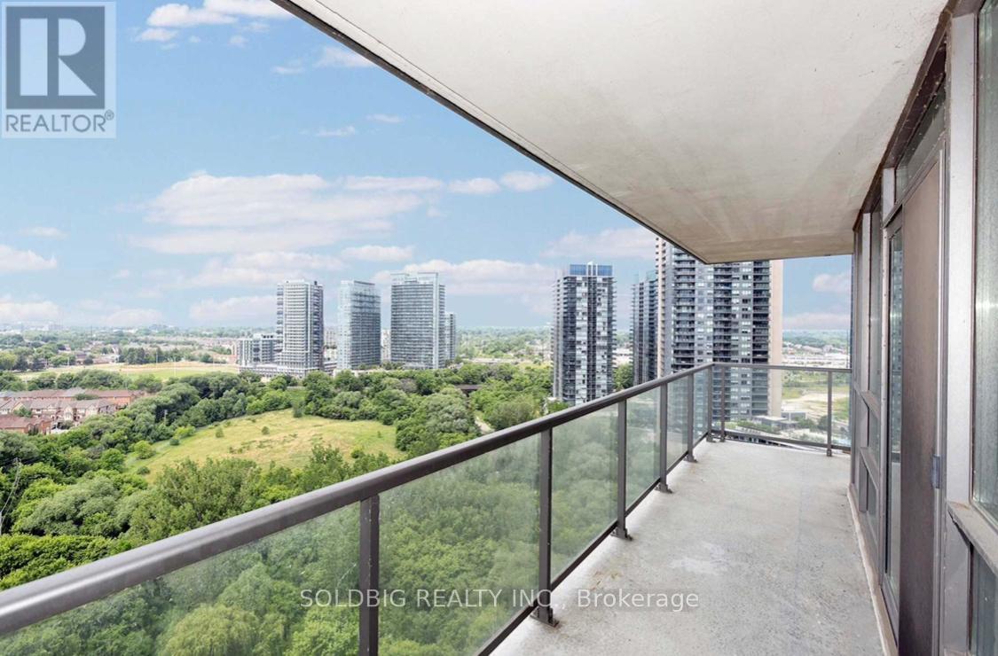 2004 - 15 Legion Road, Toronto, Ontario  M8V 0A9 - Photo 12 - W12793810