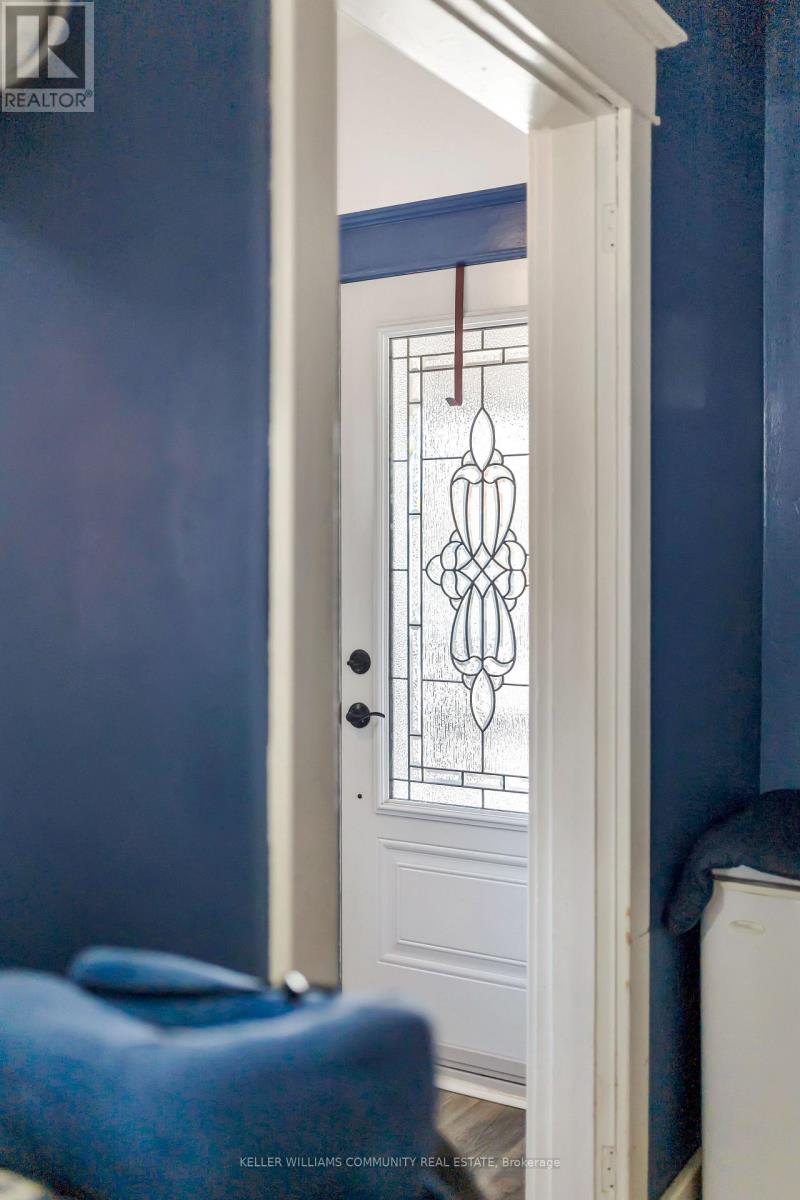 112 Lansdowne Street W, Peterborough, Ontario  K9J 1Y1 - Photo 6 - X12707024