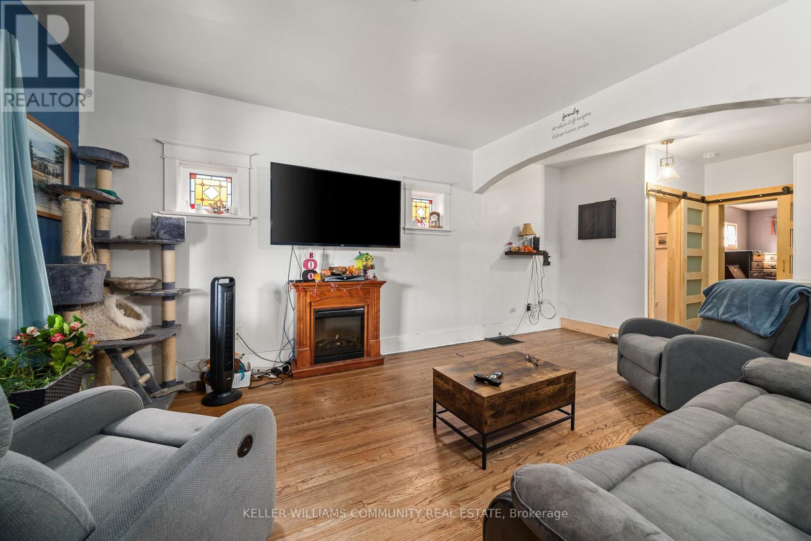 112 Lansdowne Street W, Peterborough, Ontario  K9J 1Y1 - Photo 9 - X12707024