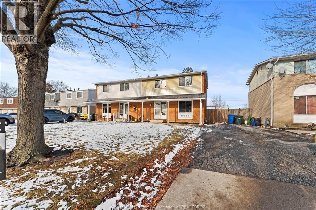10732 Atwater Crescent, Windsor, Ontario N8R 1N6 - Photo 2 - 26003552
