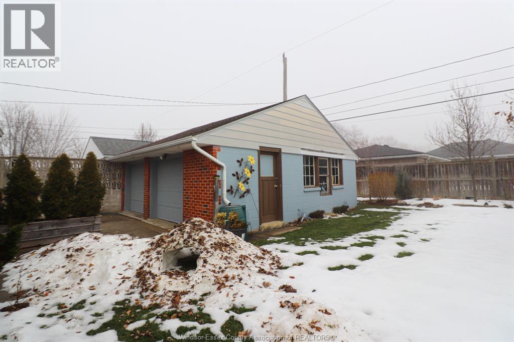 858 Laporte, Windsor, Ontario  N8S 3R4 - Photo 9 - 26003538