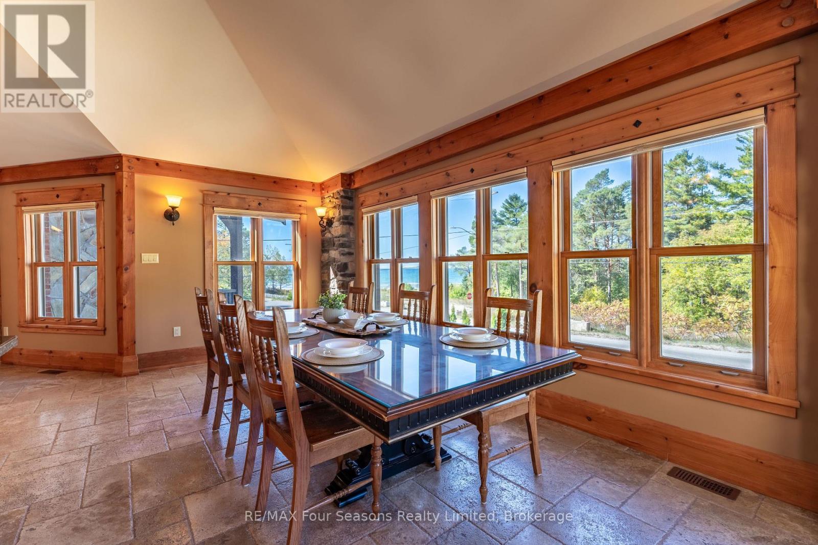 805 Eastdale Drive, Wasaga Beach, Ontario  L9Z 2R5 - Photo 14 - S12801956