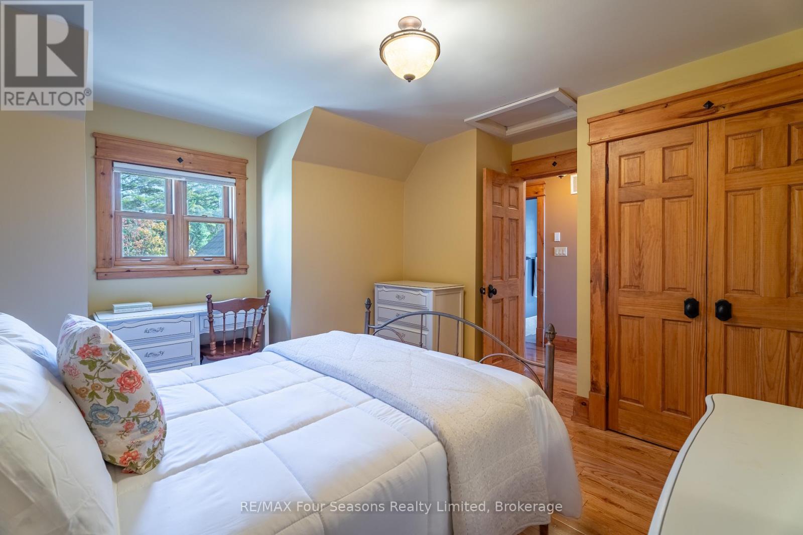 805 Eastdale Drive, Wasaga Beach, Ontario  L9Z 2R5 - Photo 29 - S12801956