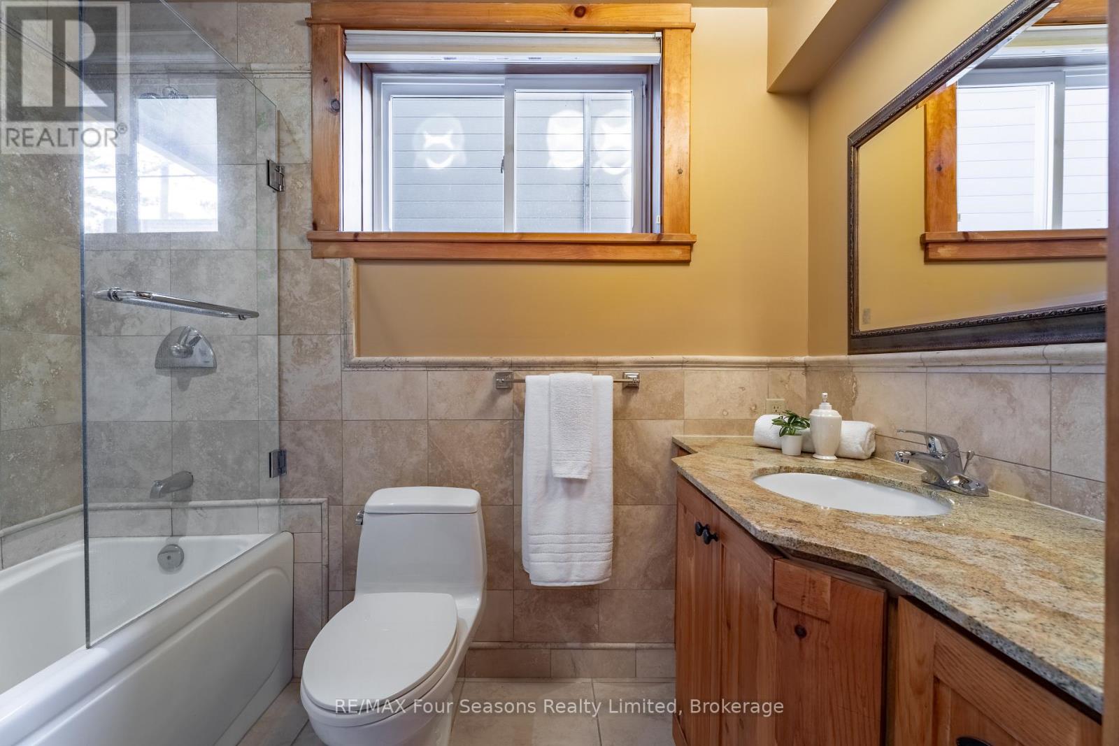 805 Eastdale Drive, Wasaga Beach, Ontario  L9Z 2R5 - Photo 39 - S12801956