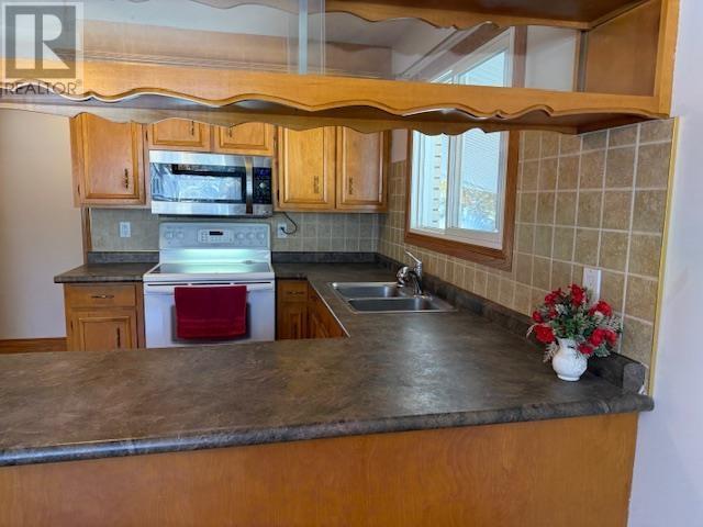 132 Dell Ave, Sault Ste. Marie, Ontario  P6A 5R6 - Photo 10 - SM260214