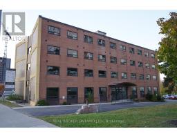 824 KING STREET W, Kitchener, Ontario