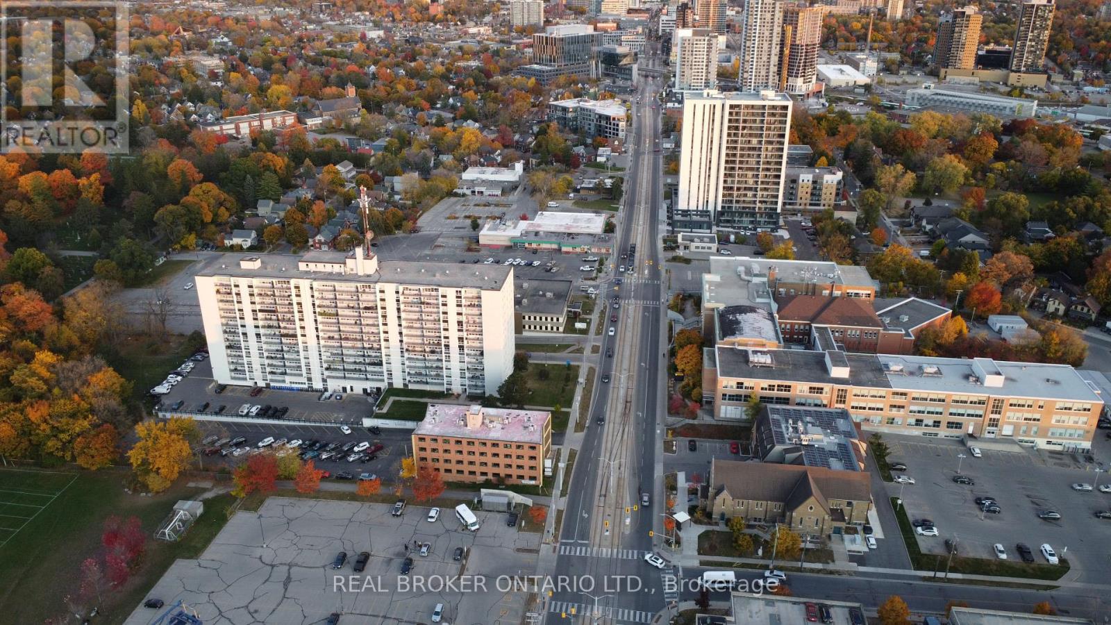 824 King Street W, Kitchener, Ontario  N2G 1G1 - Photo 13 - X12469416