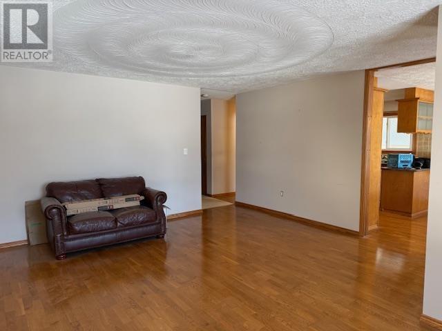 132 Dell Ave, Sault Ste. Marie, Ontario  P6A 5R6 - Photo 8 - SM260214