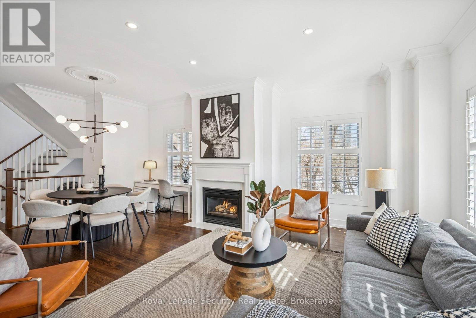 2 Bluewater Court, Toronto, Ontario  M8V 4A8 - Photo 16 - W12801864