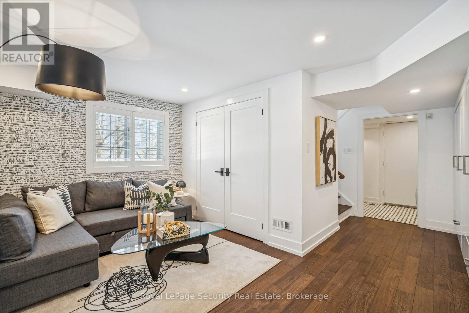 2 Bluewater Court, Toronto, Ontario  M8V 4A8 - Photo 42 - W12801864