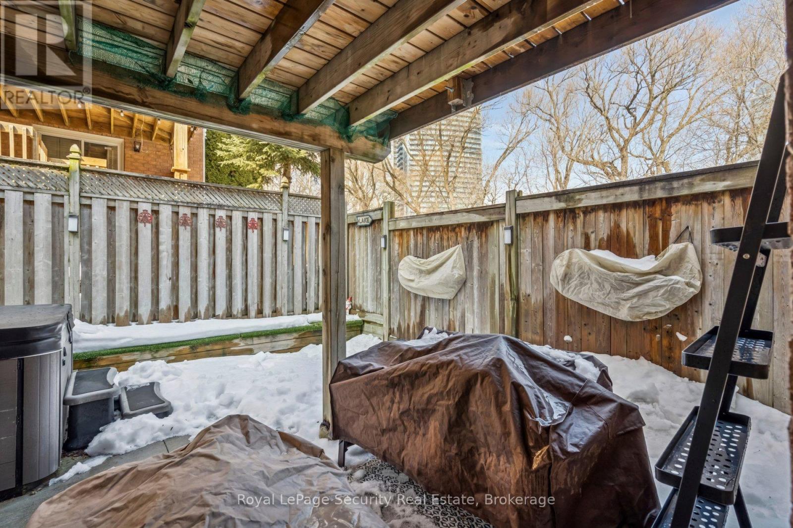 2 Bluewater Court, Toronto, Ontario  M8V 4A8 - Photo 48 - W12801864