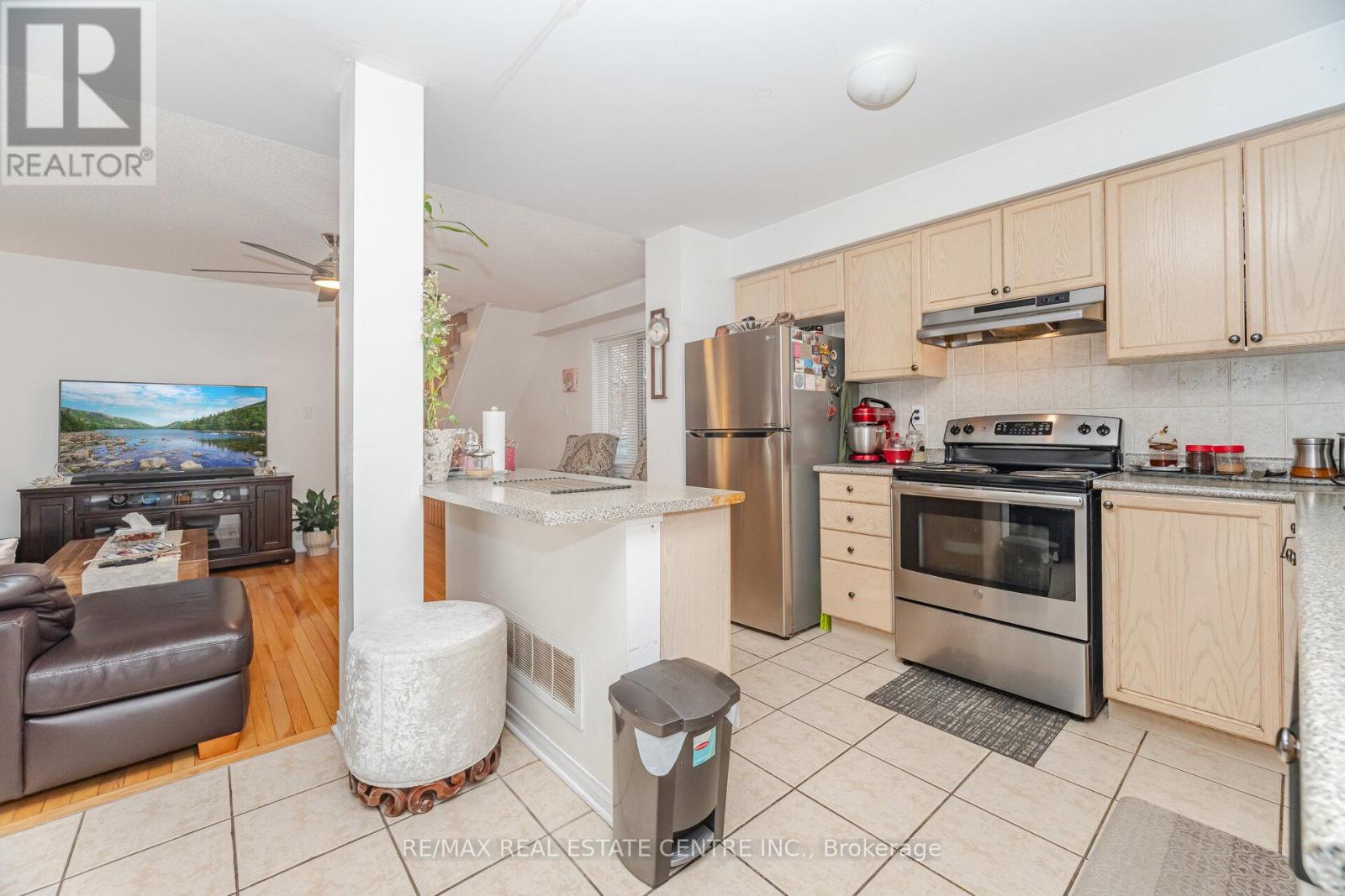 112 - 3150 Erin Centre Boulevard, Mississauga, Ontario  L5M 7Z3 - Photo 17 - W12801912