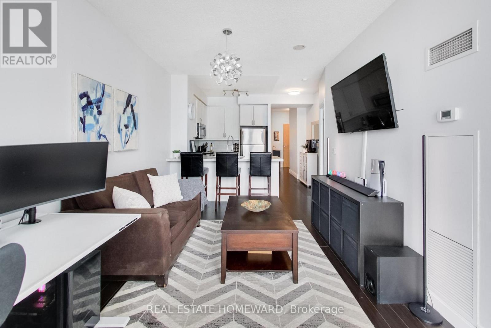 1910 - 3939 Duke Of York Boulevard, Mississauga, Ontario  L5B 4N2 - Photo 20 - W12801926