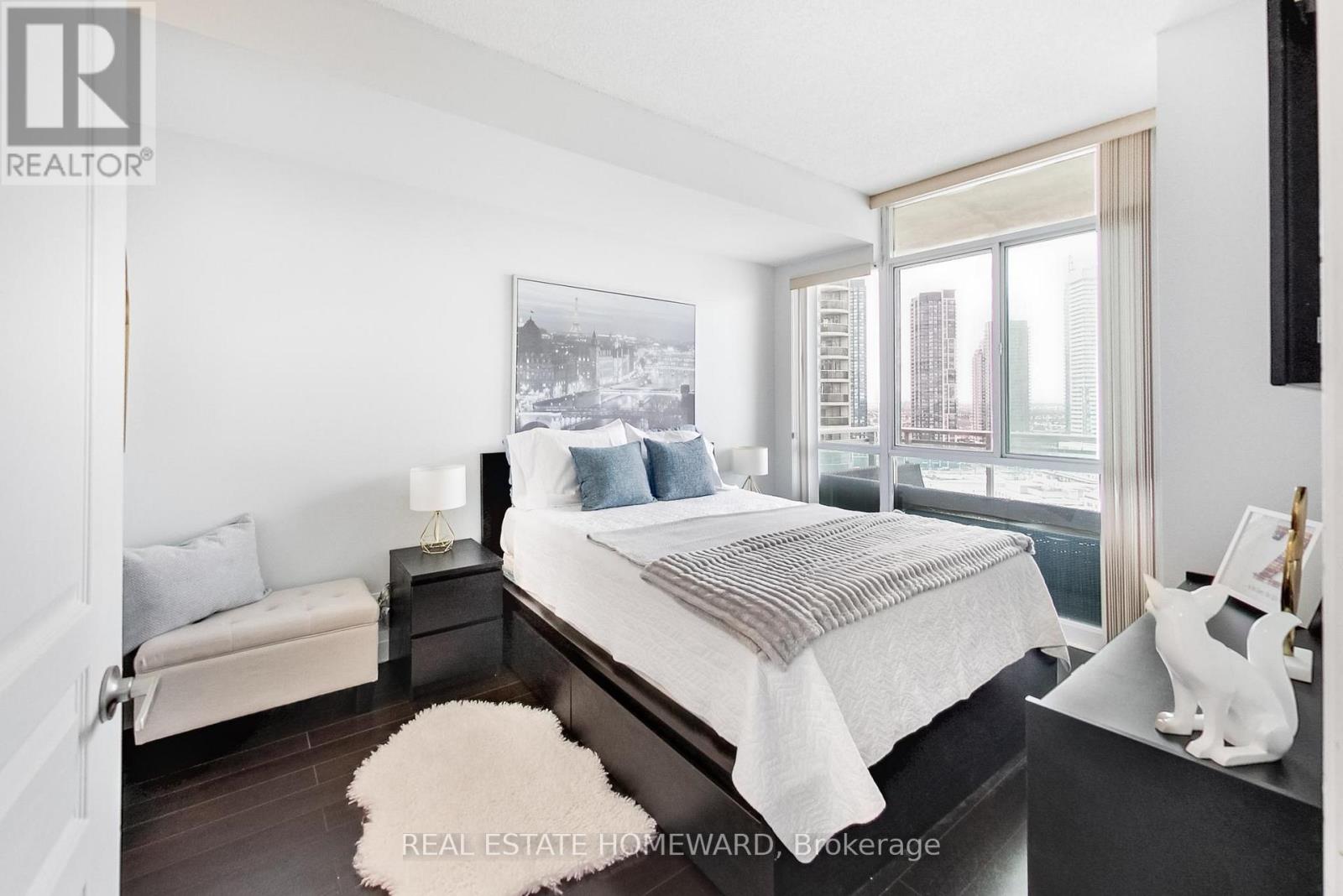 1910 - 3939 Duke Of York Boulevard, Mississauga, Ontario  L5B 4N2 - Photo 23 - W12801926