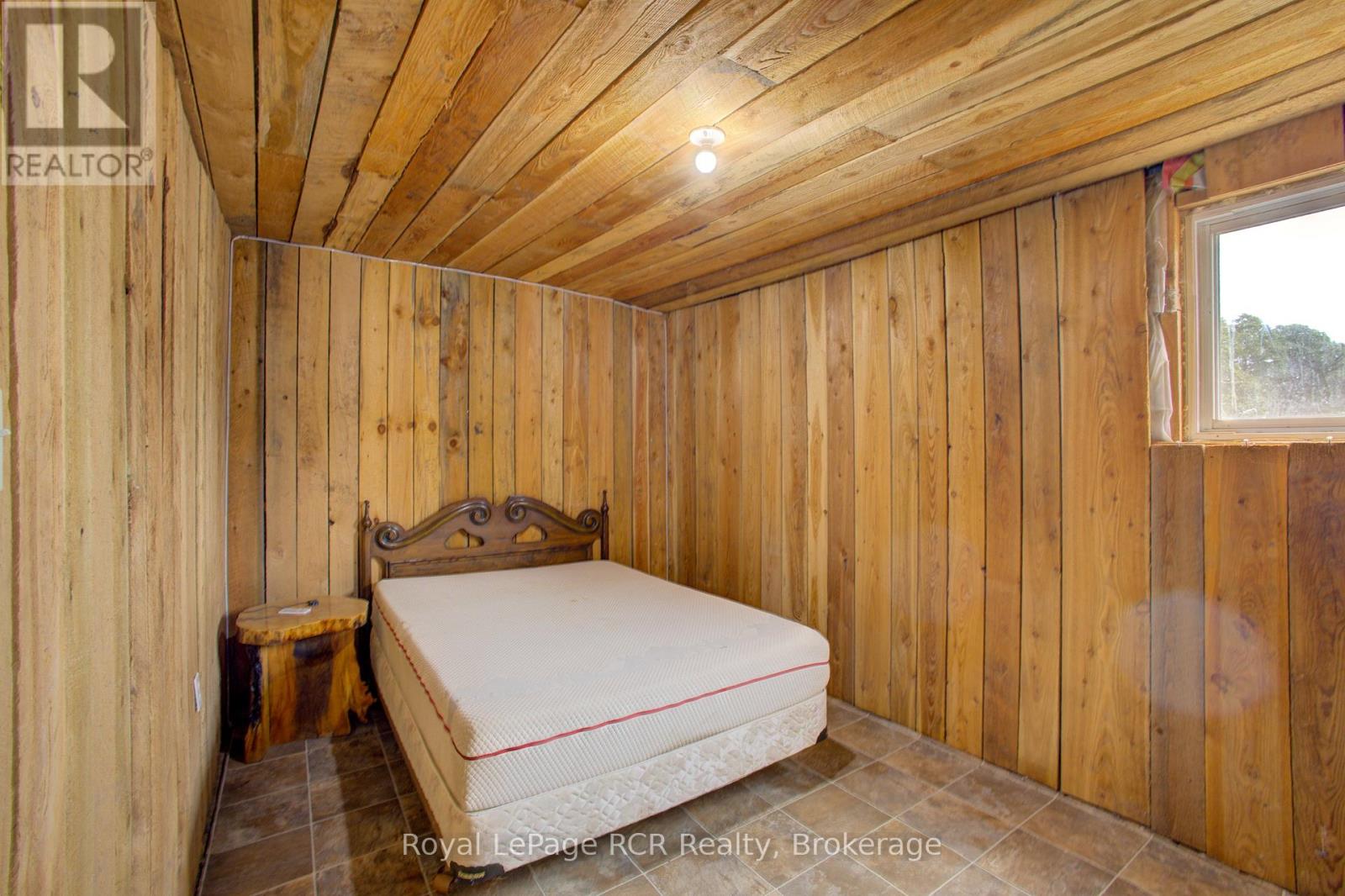 213526 Baseline Road, West Grey, Ontario  N4N 3B8 - Photo 21 - X12801860