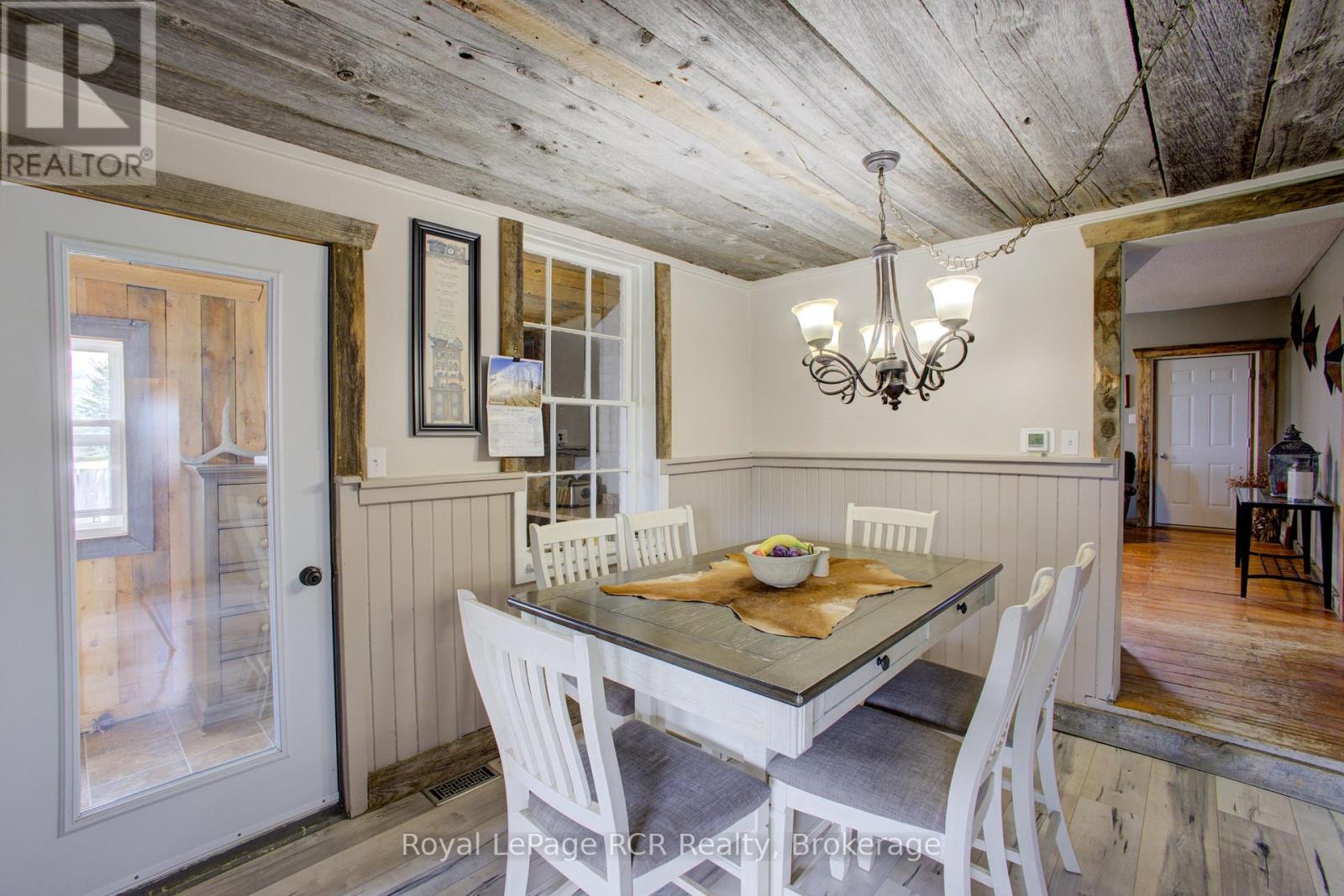 213526 Baseline Road, West Grey, Ontario  N4N 3B8 - Photo 7 - X12801860