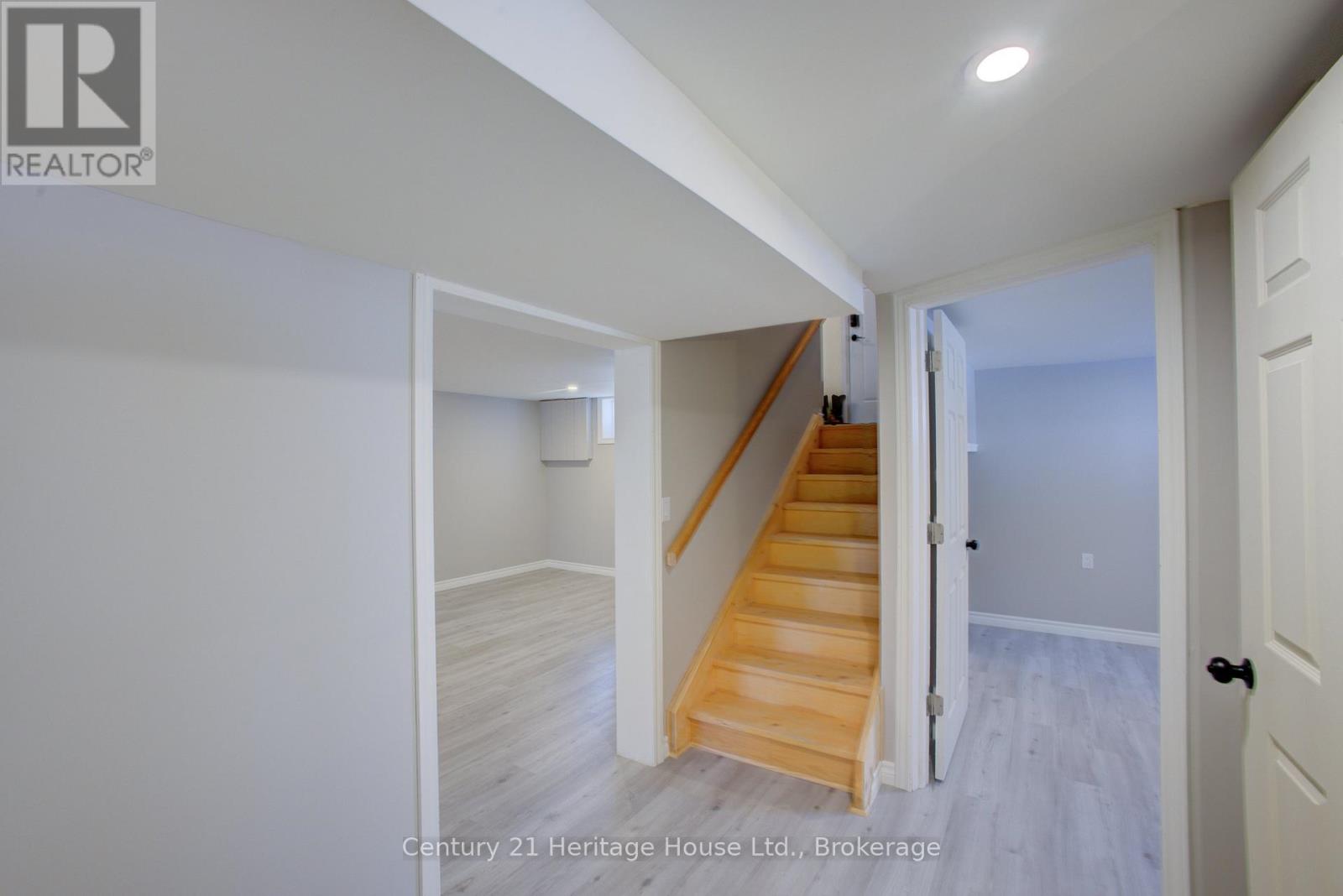 260 13th Avenue, Hanover, Ontario  N4N 2V8 - Photo 21 - X12802072