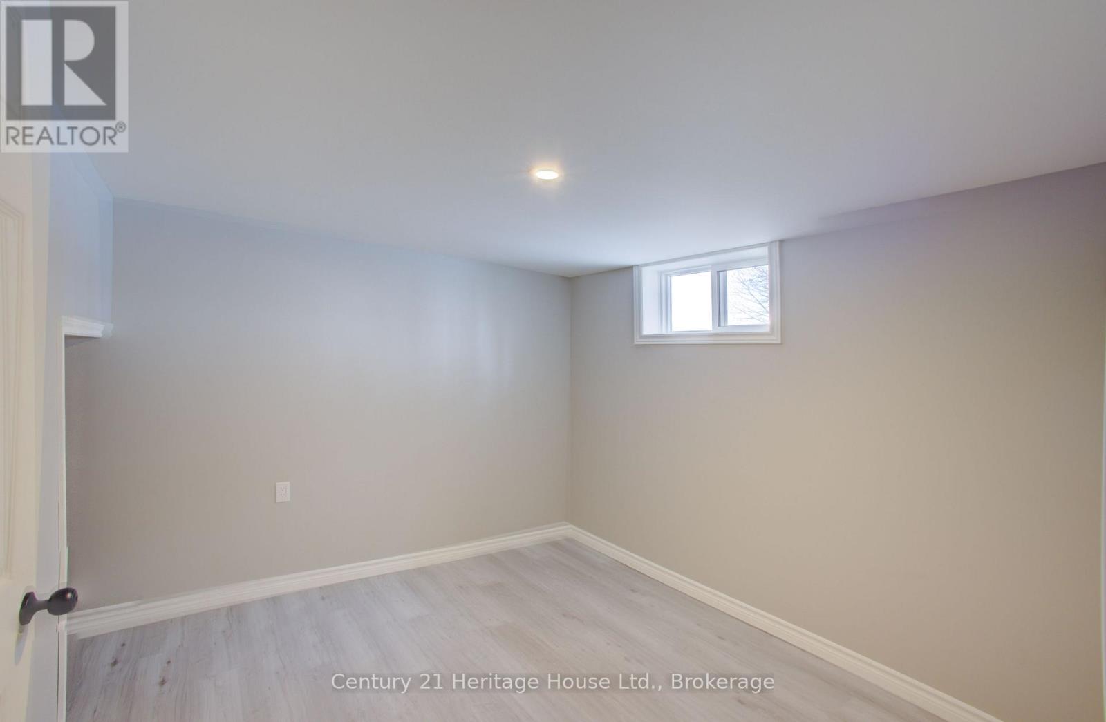260 13th Avenue, Hanover, Ontario  N4N 2V8 - Photo 26 - X12802072
