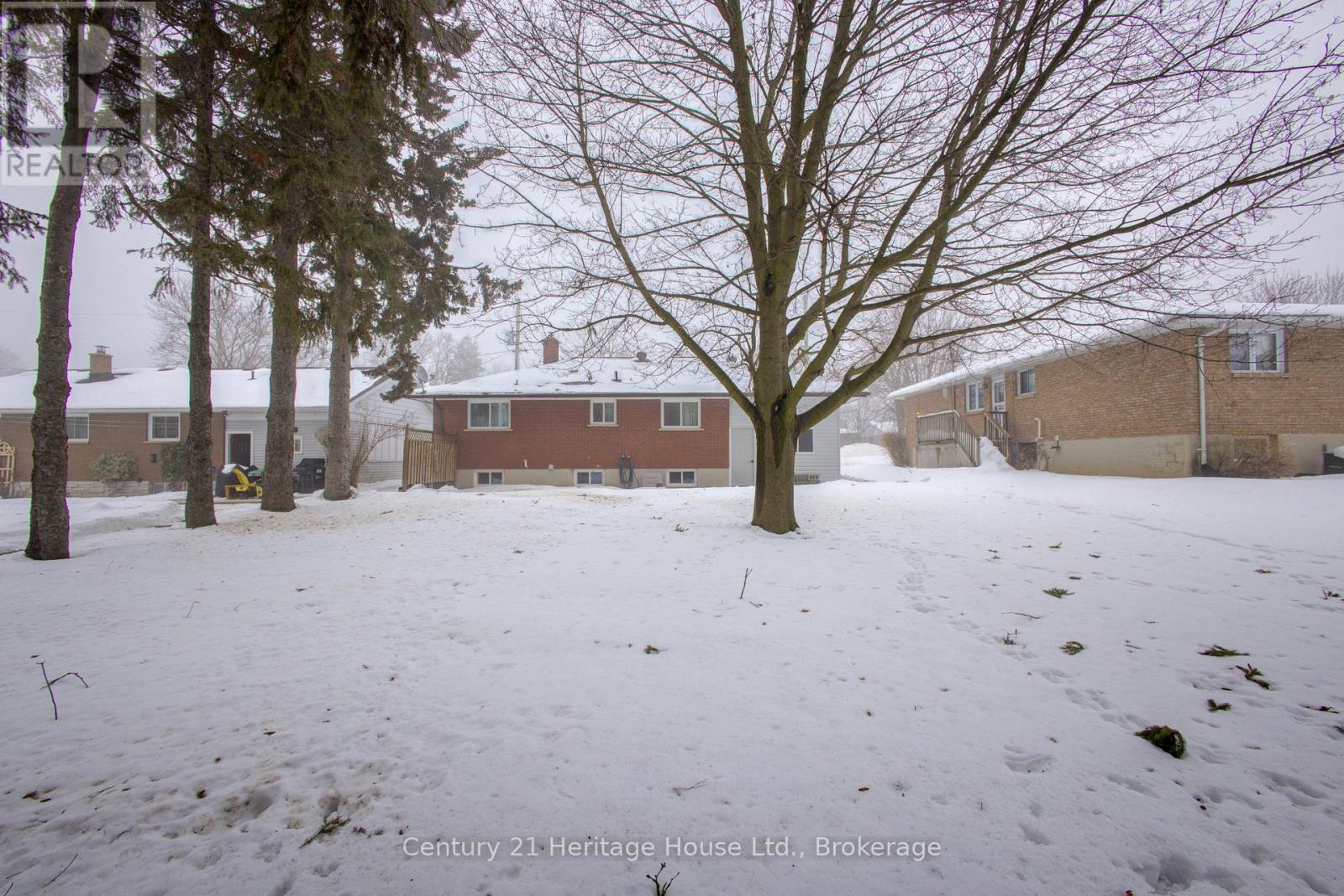 260 13th Avenue, Hanover, Ontario  N4N 2V8 - Photo 32 - X12802072