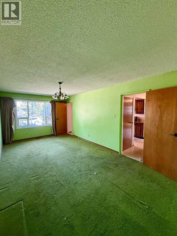 11027 Bradbury Drive Sw, Calgary, Alberta  T2W 1B1 - Photo 39 - A2260148