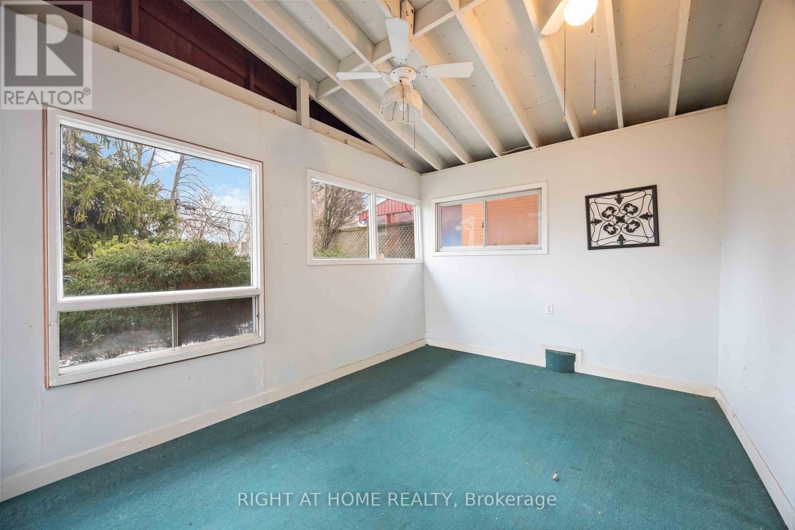 9 Bergen Road, Toronto, Ontario  M1P 1R8 - Photo 31 - E12801984