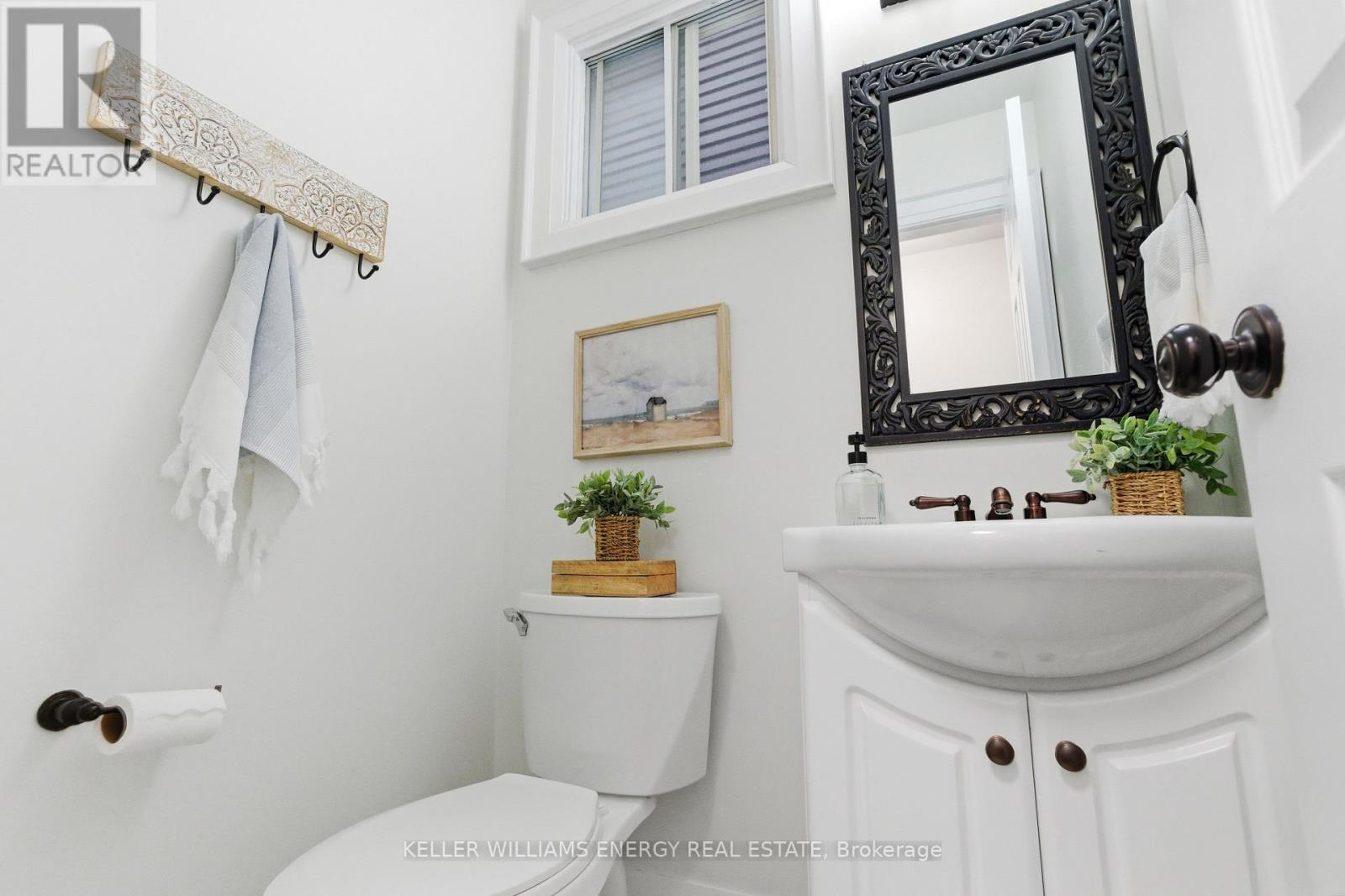 102 Melissa Crescent, Whitby, Ontario L1N 8G4 - Photo 16 - E12802272