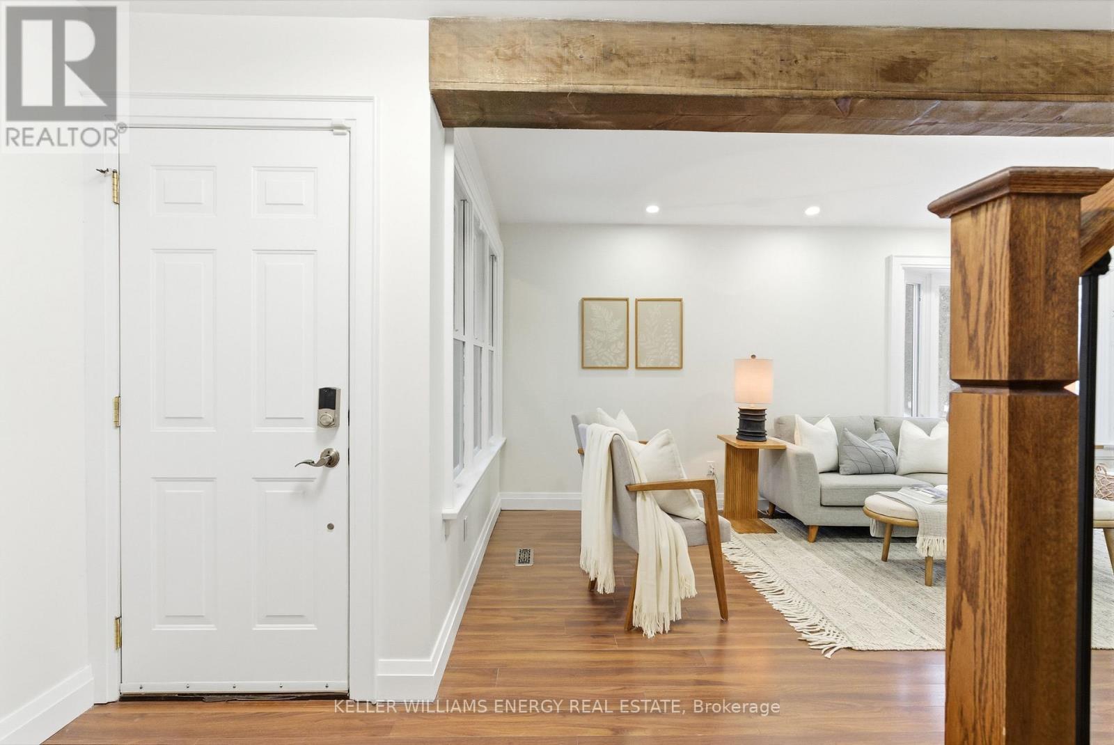 102 Melissa Crescent, Whitby, Ontario L1N 8G4 - Photo 3 - E12802272