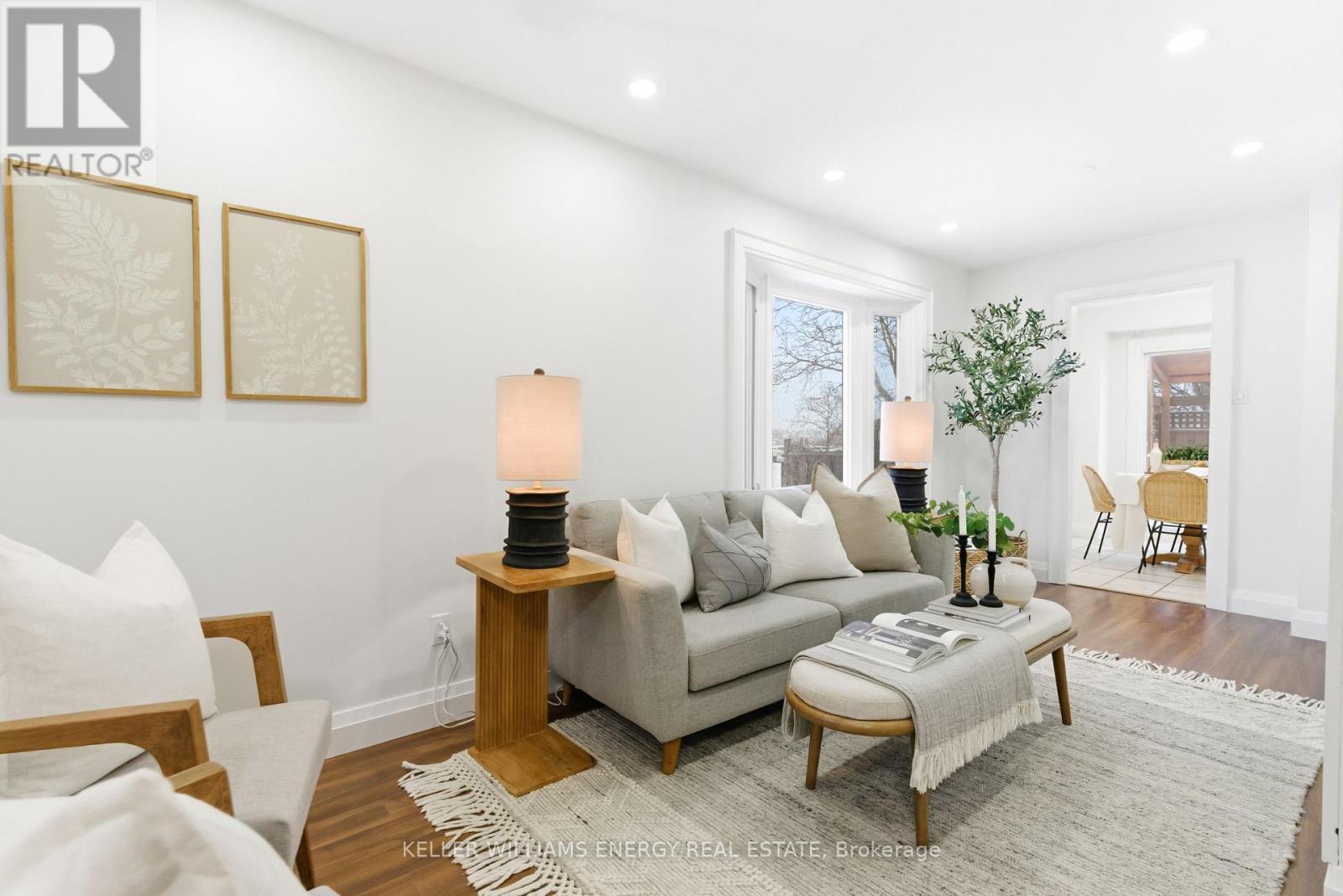 102 Melissa Crescent, Whitby, Ontario L1N 8G4 - Photo 5 - E12802272