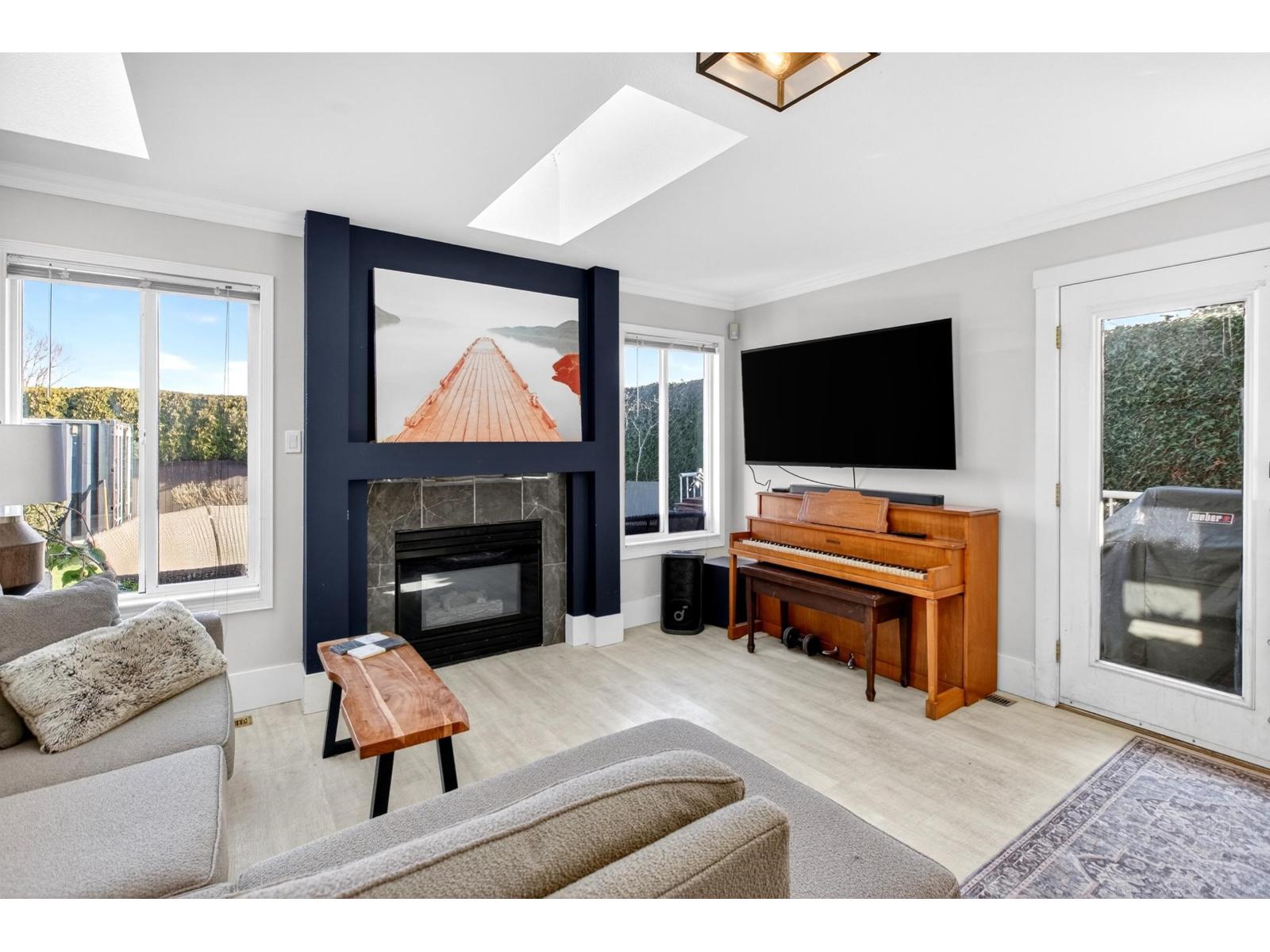 1065 King George Boulevard, Surrey, British Columbia  V4A 9S7 - Photo 17 - R3091272