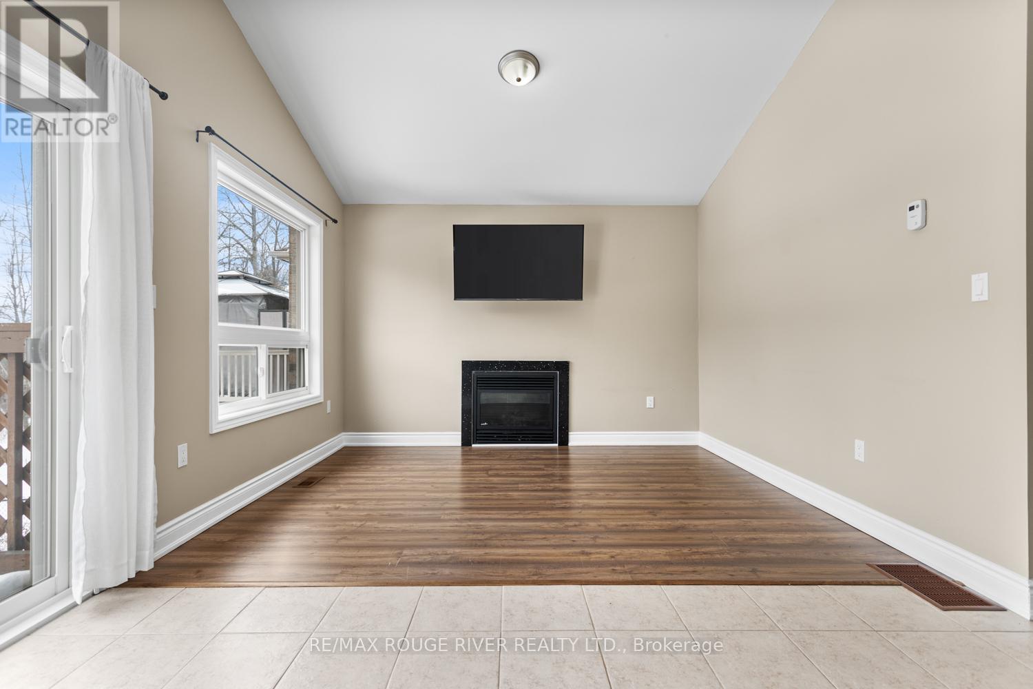 36 White Hart Lane, Trent Hills, Ontario  K0L 1Y0 - Photo 7 - X12802090