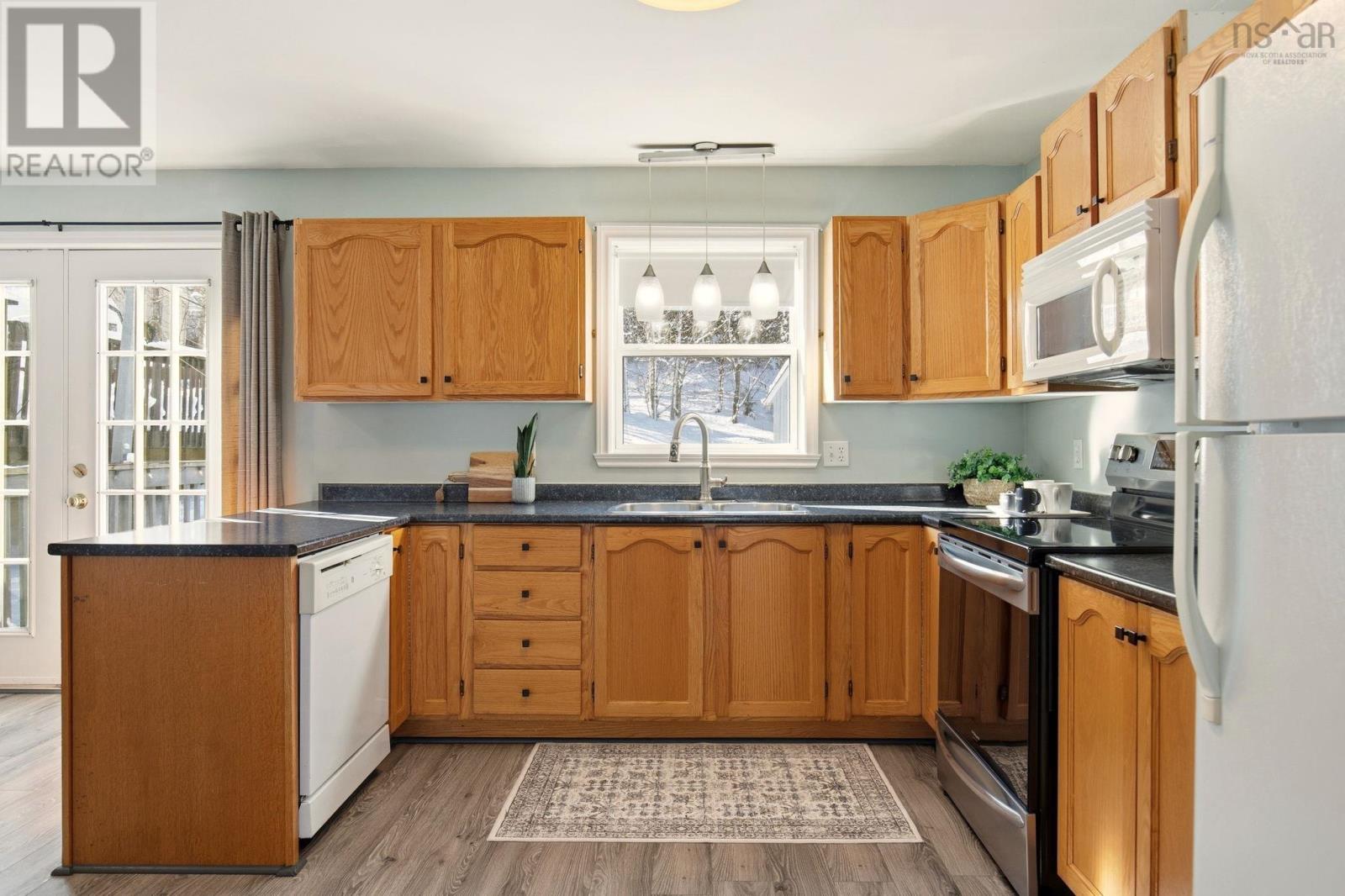 19 Bianca Court, Middle Sackville, Nova Scotia  B4E 3E2 - Photo 3 - 202603043