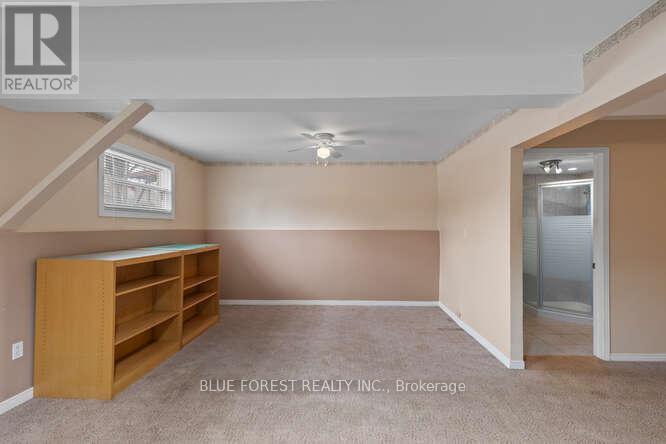 190 Elizabeth Street, Southwest Middlesex, Ontario  N0L 1M0 - Photo 24 - X12801998