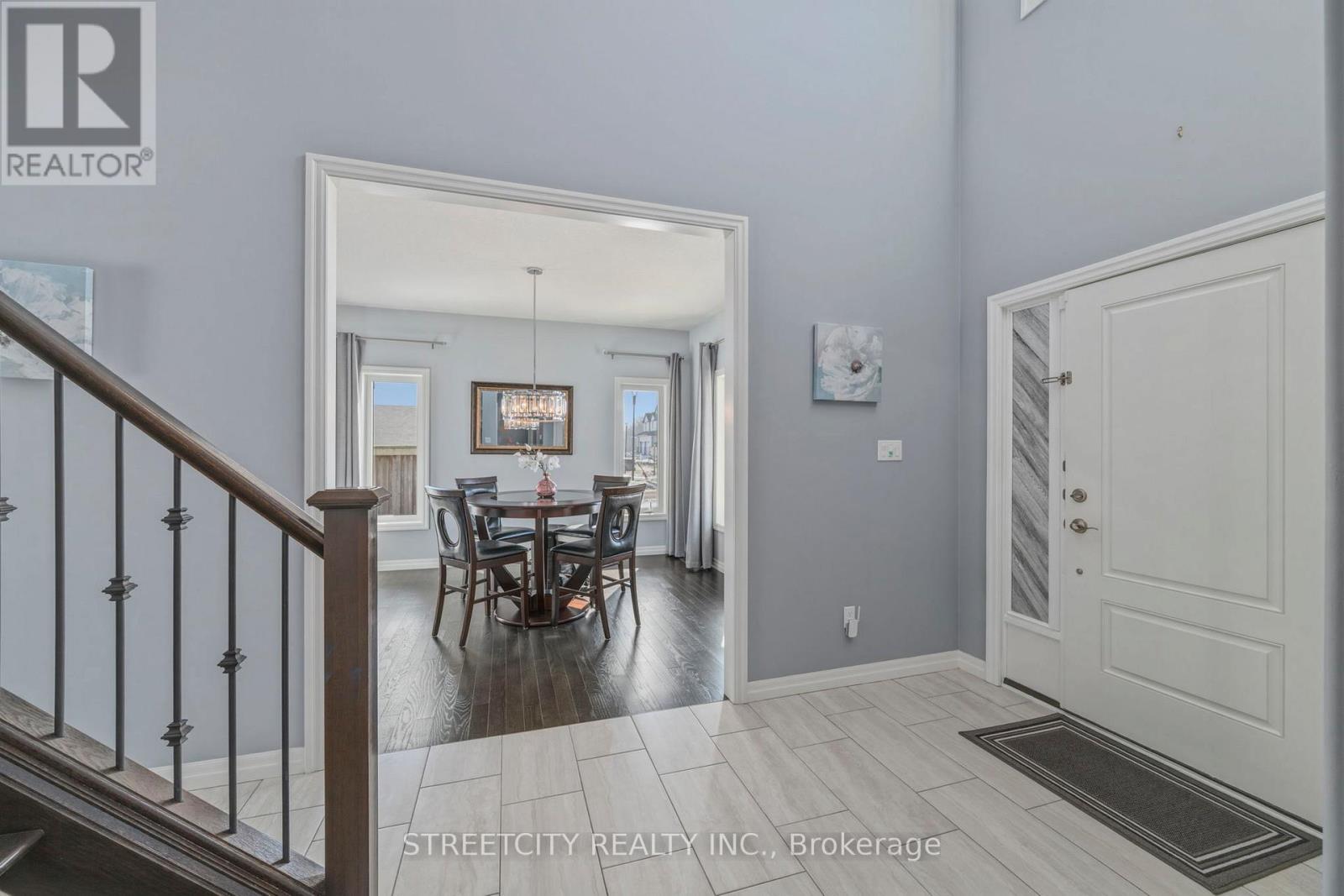 102 Timberwalk Trail, Middlesex Centre, Ontario  N0M 2A0 - Photo 12 - X12802116