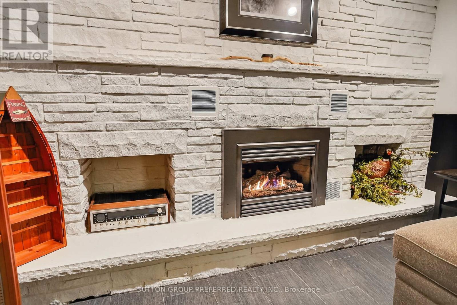 22270 Adelaide Road, Strathroy-Caradoc, Ontario  N0L 1W0 - Photo 34 - X12802142