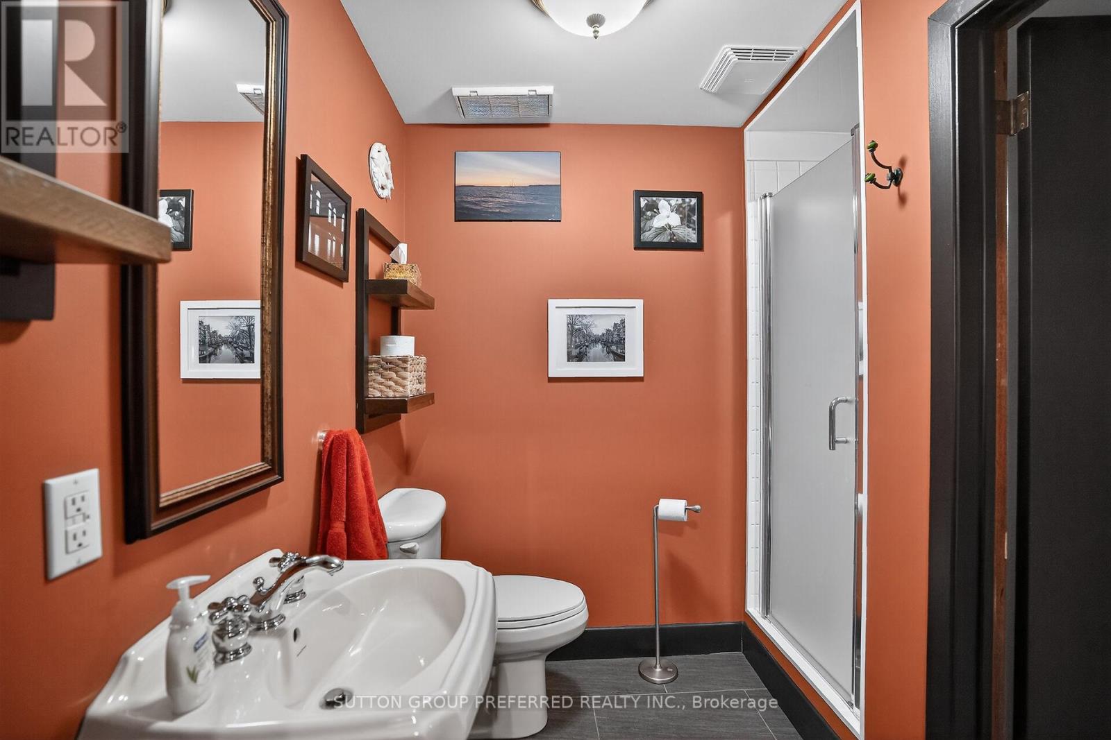 22270 Adelaide Road, Strathroy-Caradoc, Ontario  N0L 1W0 - Photo 35 - X12802142