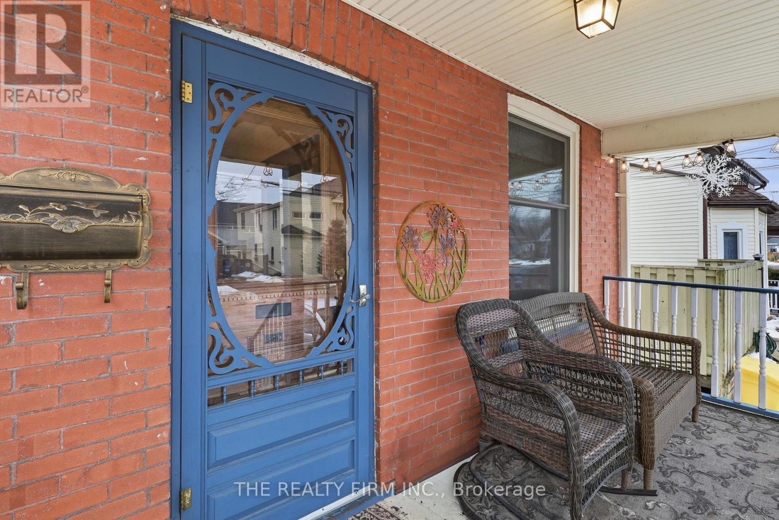 7 Edward Street, London South, Ontario  N6C 3G9 - Photo 2 - X12802240