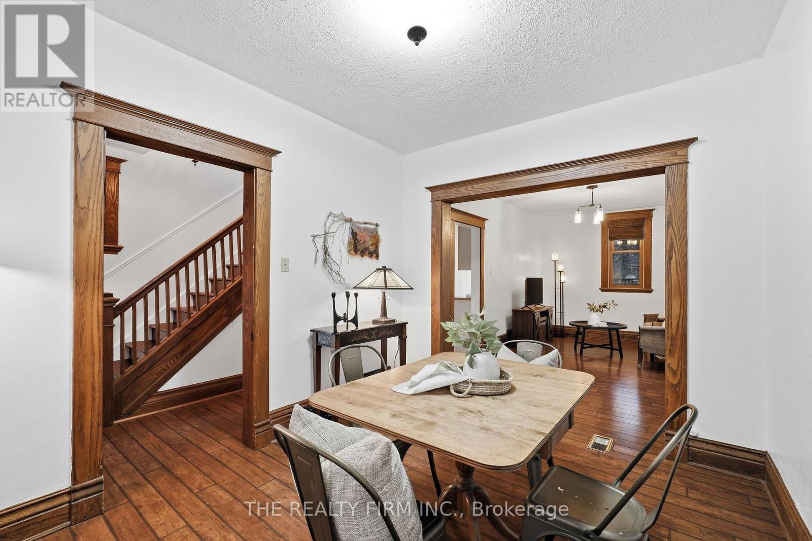 7 Edward Street, London South, Ontario  N6C 3G9 - Photo 5 - X12802240