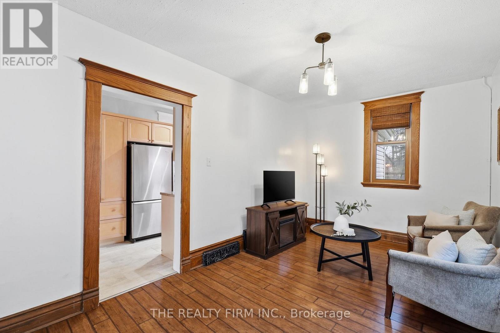 7 Edward Street, London South, Ontario  N6C 3G9 - Photo 8 - X12802240