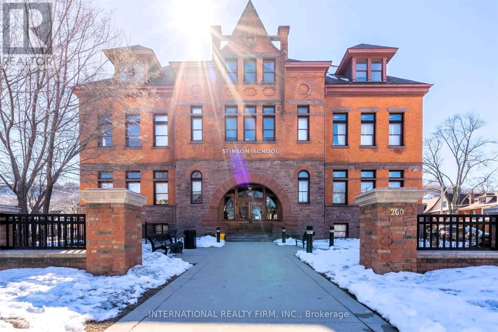 PH16 - 200 STINSON STREET, Hamilton, Ontario