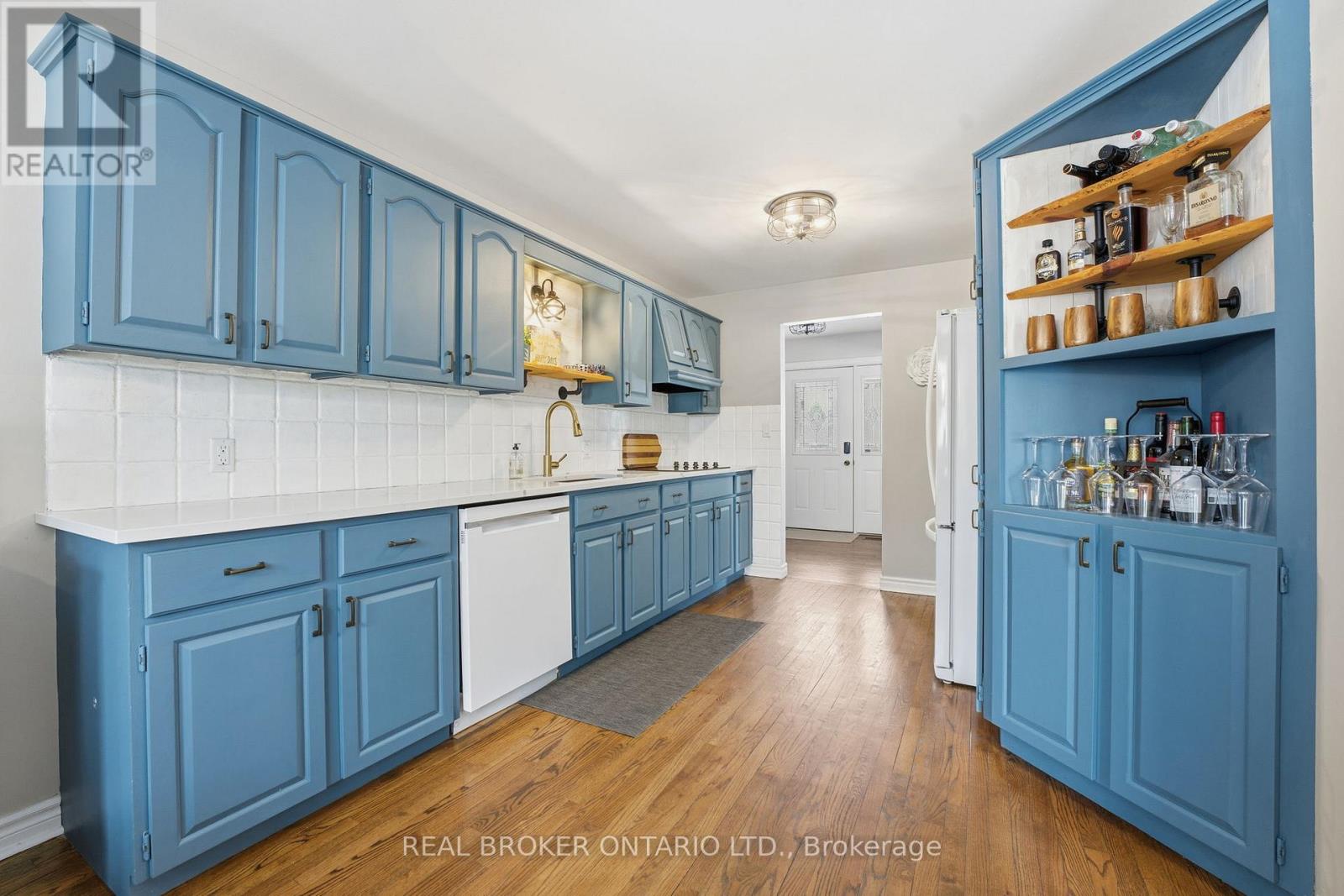 270 Talbot Street, Norfolk (Courtland), Ontario  N0J 1E0 - Photo 11 - X12801858