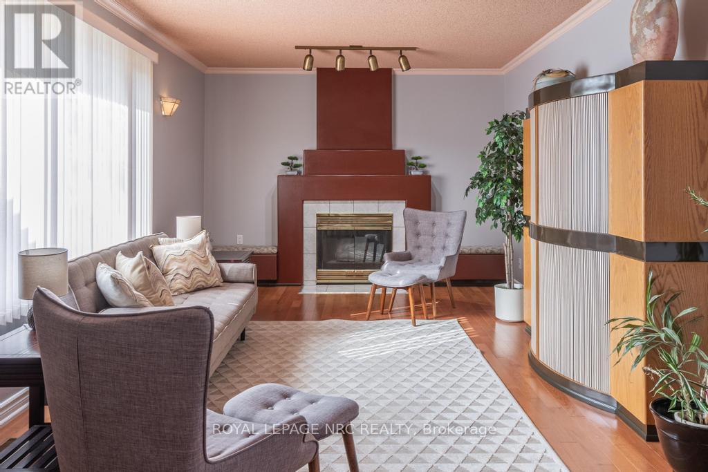 83 First Street Louth, St. Catharines, Ontario  L2S 2T7 - Photo 17 - X12801886