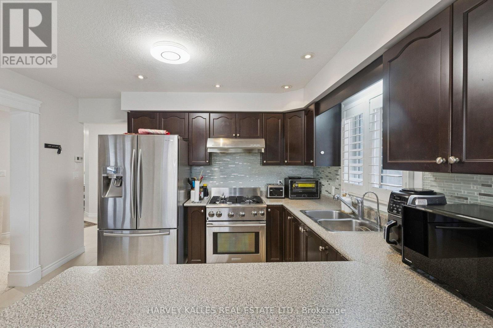 409 Tealby Crescent, Waterloo, Ontario  N2J 4Y8 - Photo 16 - X12801902