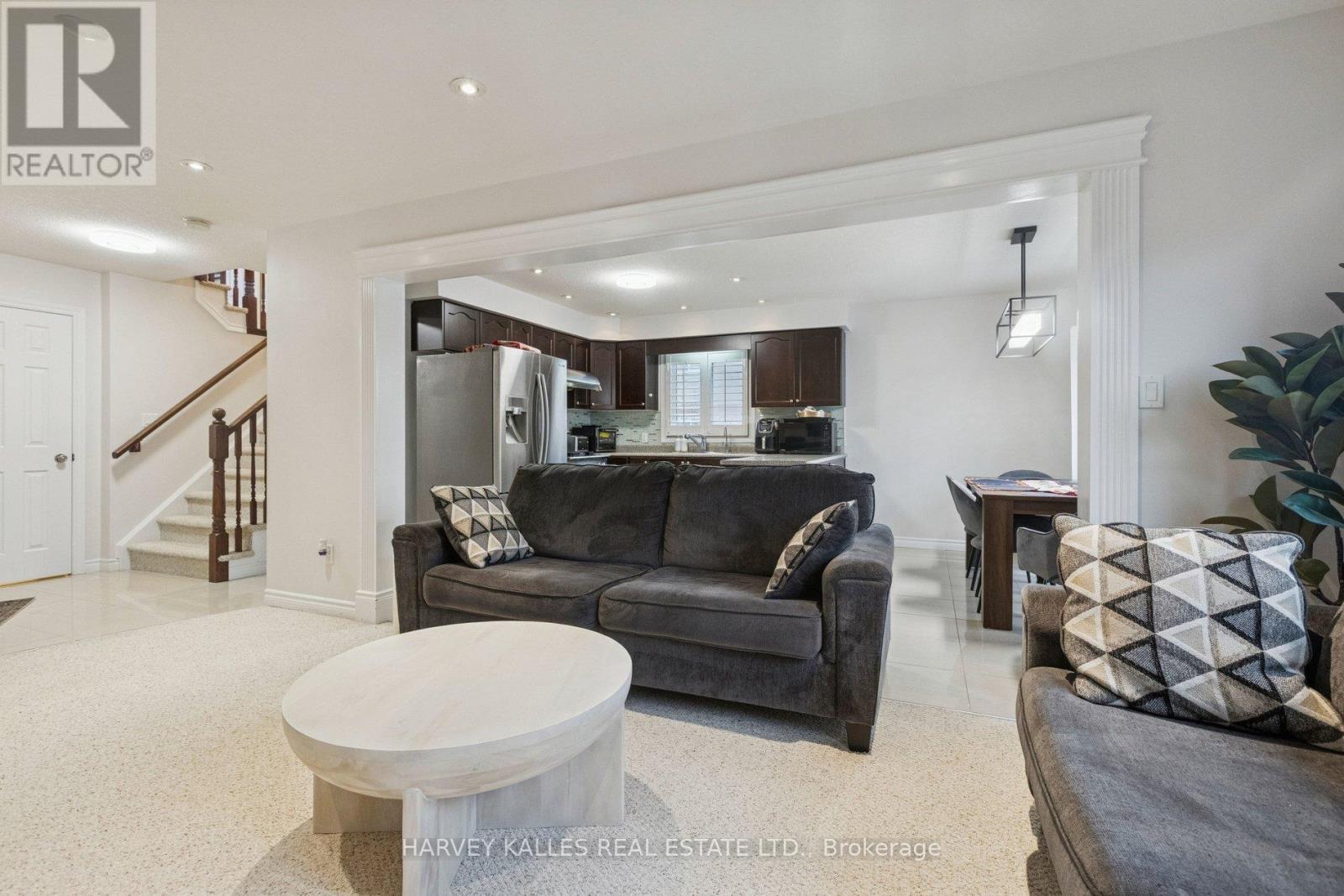 409 Tealby Crescent, Waterloo, Ontario  N2J 4Y8 - Photo 9 - X12801902