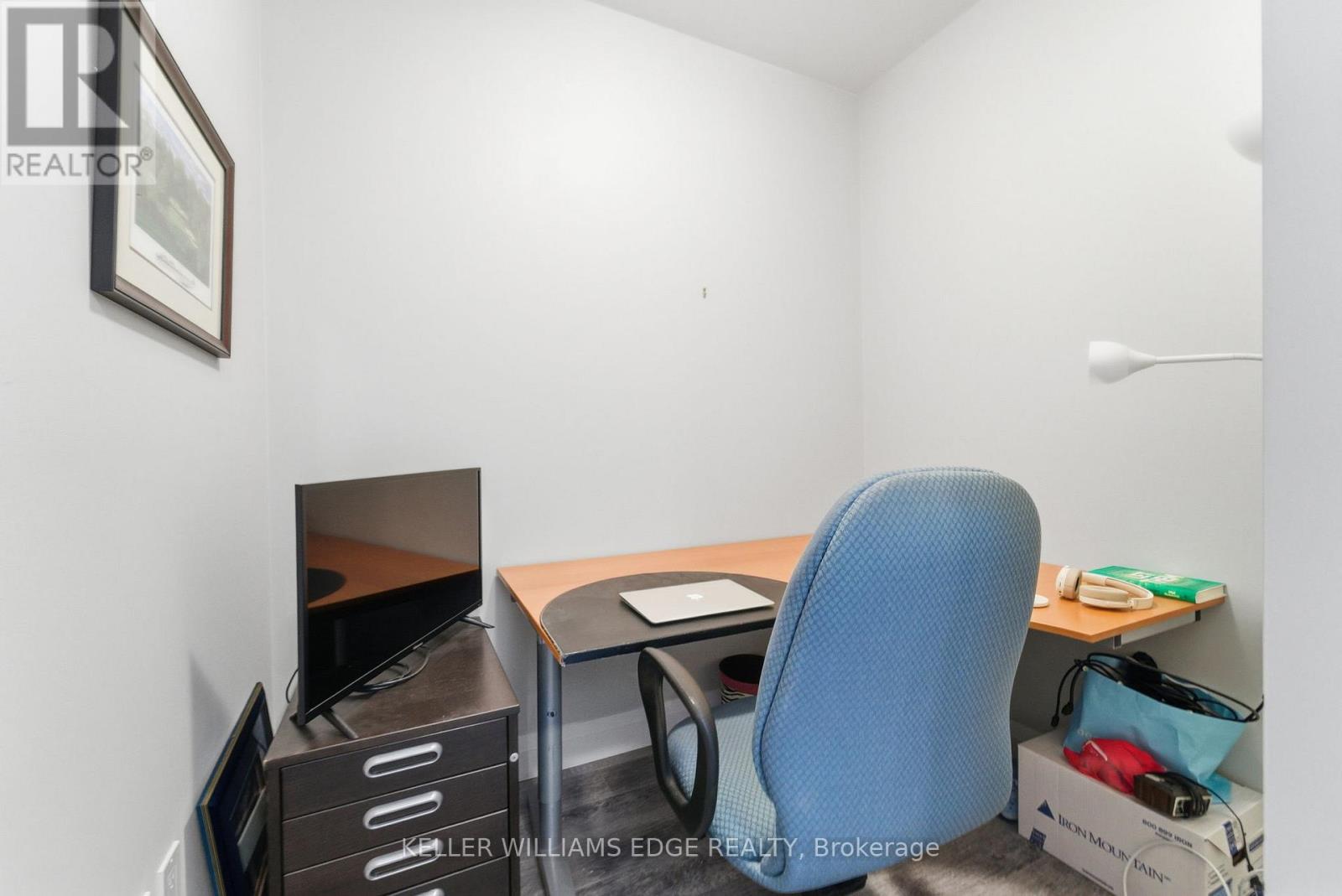 425 - 1 Redfern Avenue, Hamilton, Ontario  L9C 0E6 - Photo 17 - X12801936