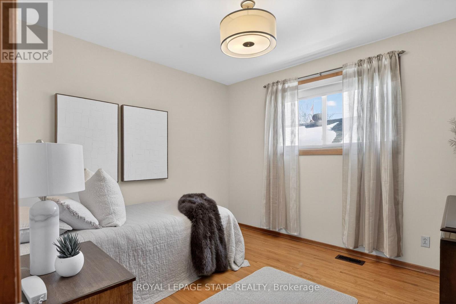 624 Seventh Avenue, Hamilton, Ontario  L8V 1Y8 - Photo 25 - X12801948