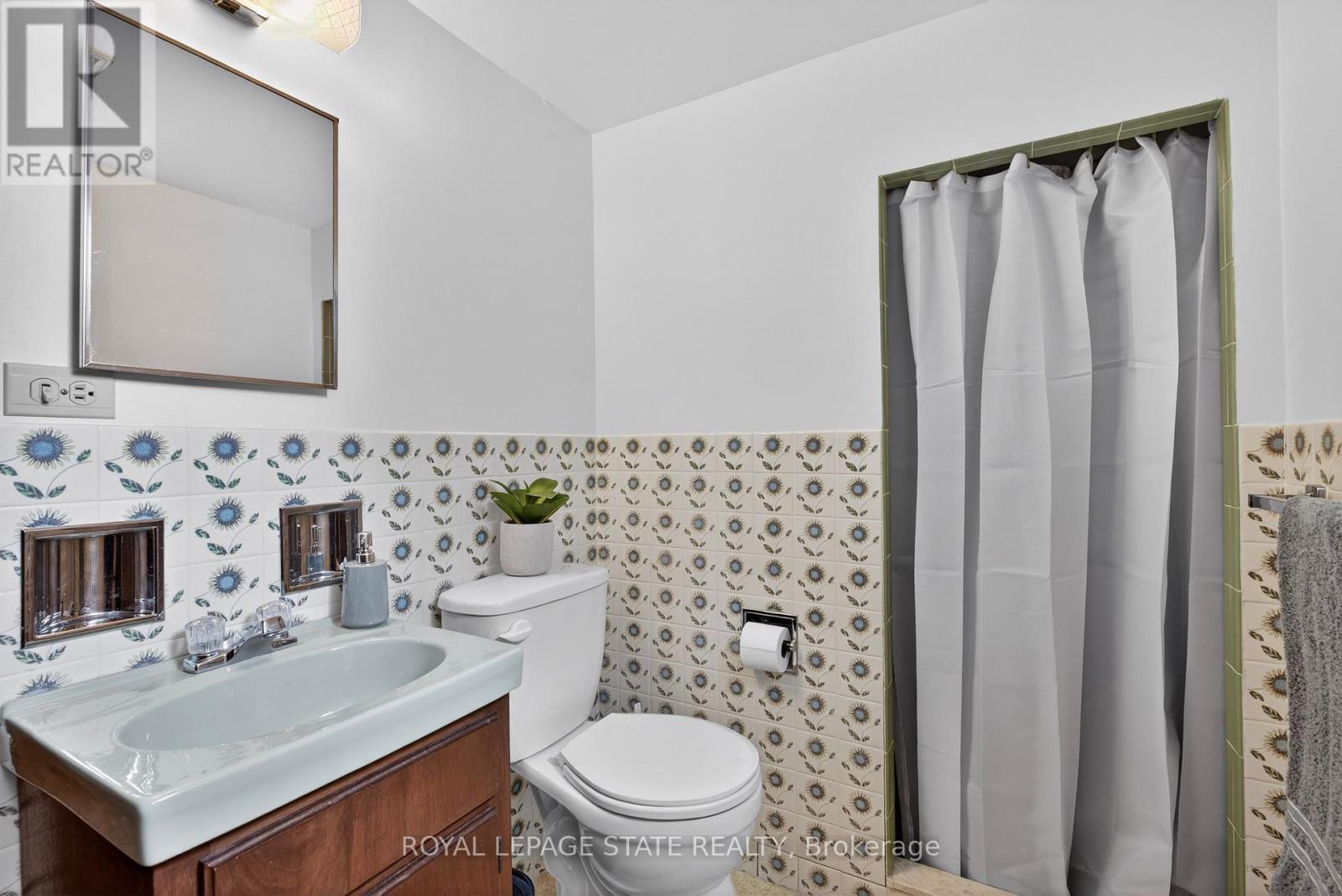 624 Seventh Avenue, Hamilton, Ontario  L8V 1Y8 - Photo 35 - X12801948